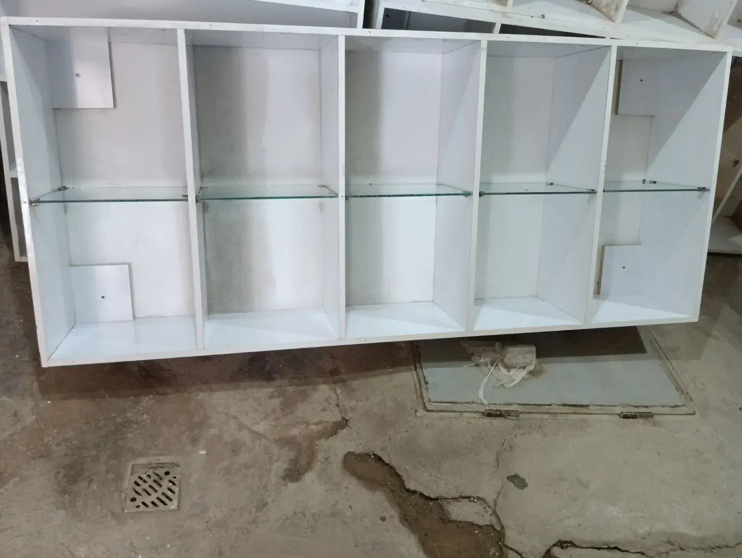 بوفه و کمد مغازه|بوفه، ویترین، کنسول|سقز, |دیوار