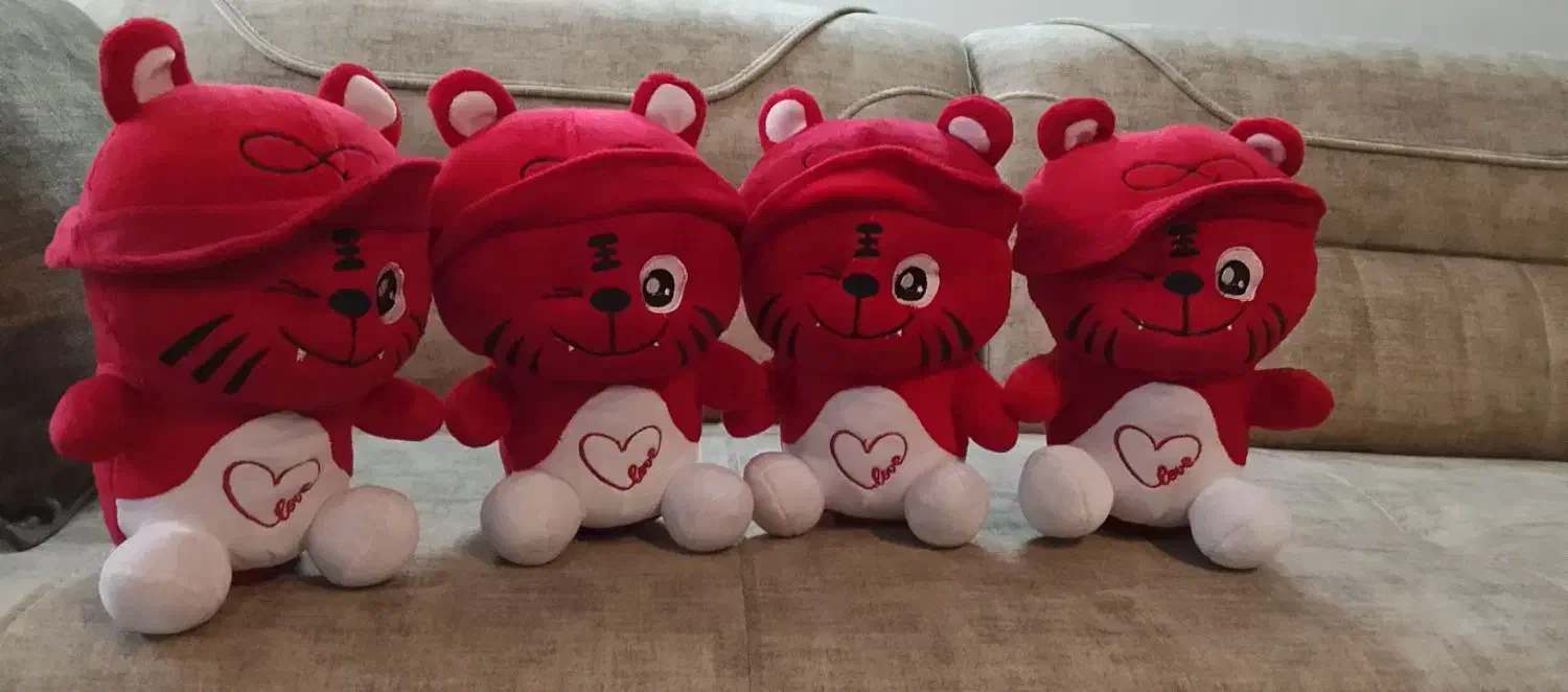 عروسک های مارک و خارجی|اسباب‌‌بازی|برخوار, |دیوار