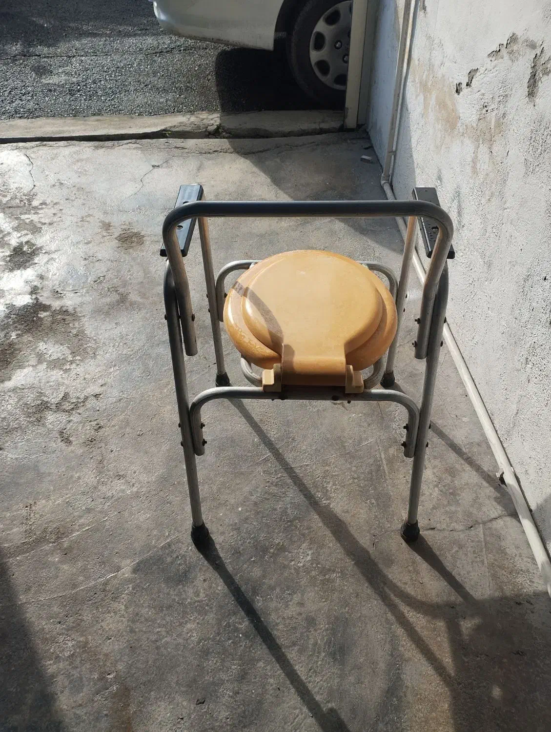 صندلی توالت فرنگی|لوازم سرویس بهداشتی|رشت, پستک|دیوار