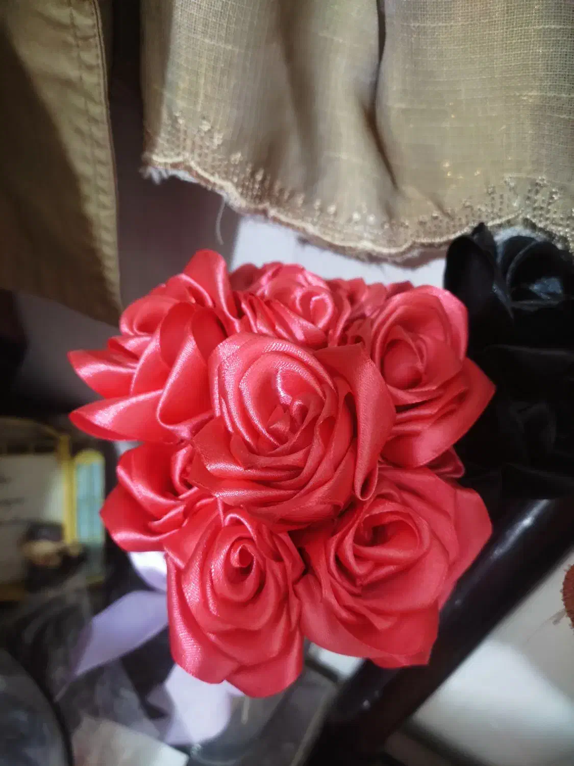 گل روبانی|گل مصنوعی|بروجرد, |دیوار