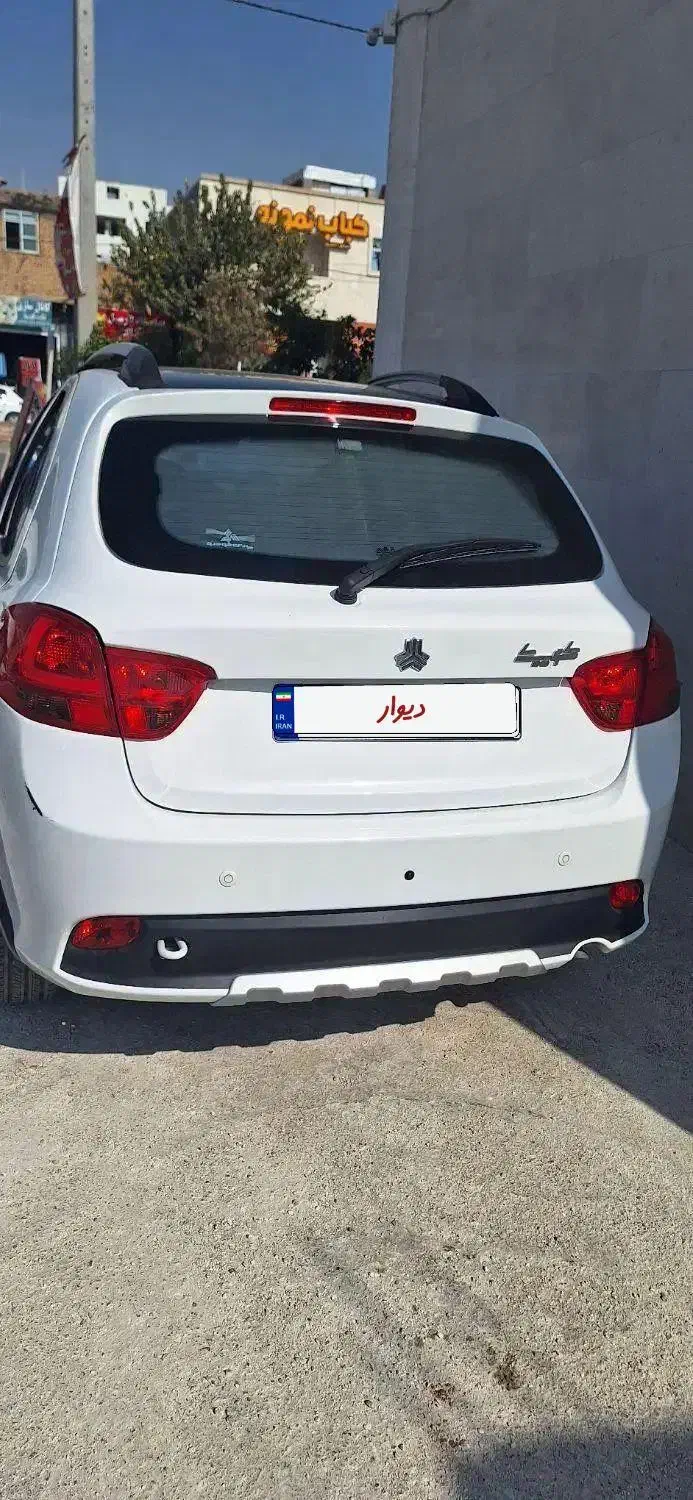 کوئیکgxr فول مدل ۱۴۰۳ سفید مشکی|خودرو سواری و وانت|شیراز, قلعه نو|دیوار