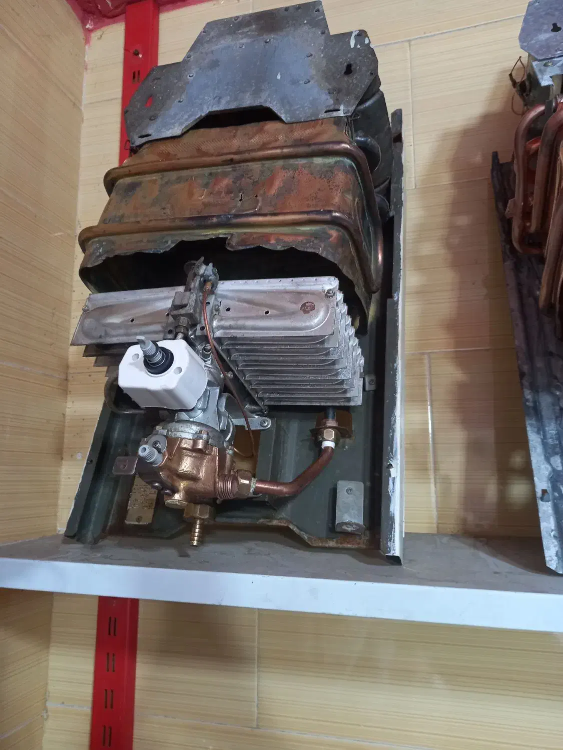 آبگرمکن سالم سالم|آبگرمکن، پکیج، شوفاژ|دورود, |دیوار