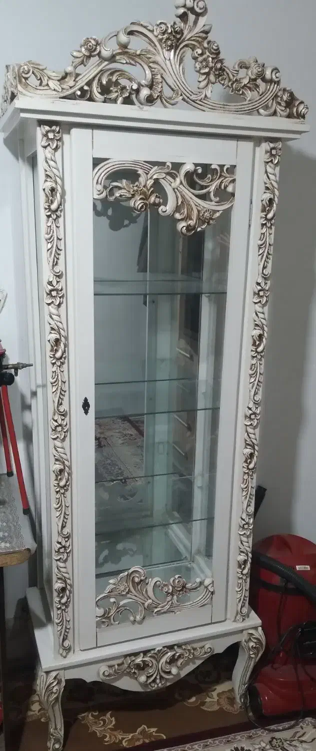 بوفه سفید و جادار|بوفه، ویترین، کنسول|بهارستان, |دیوار