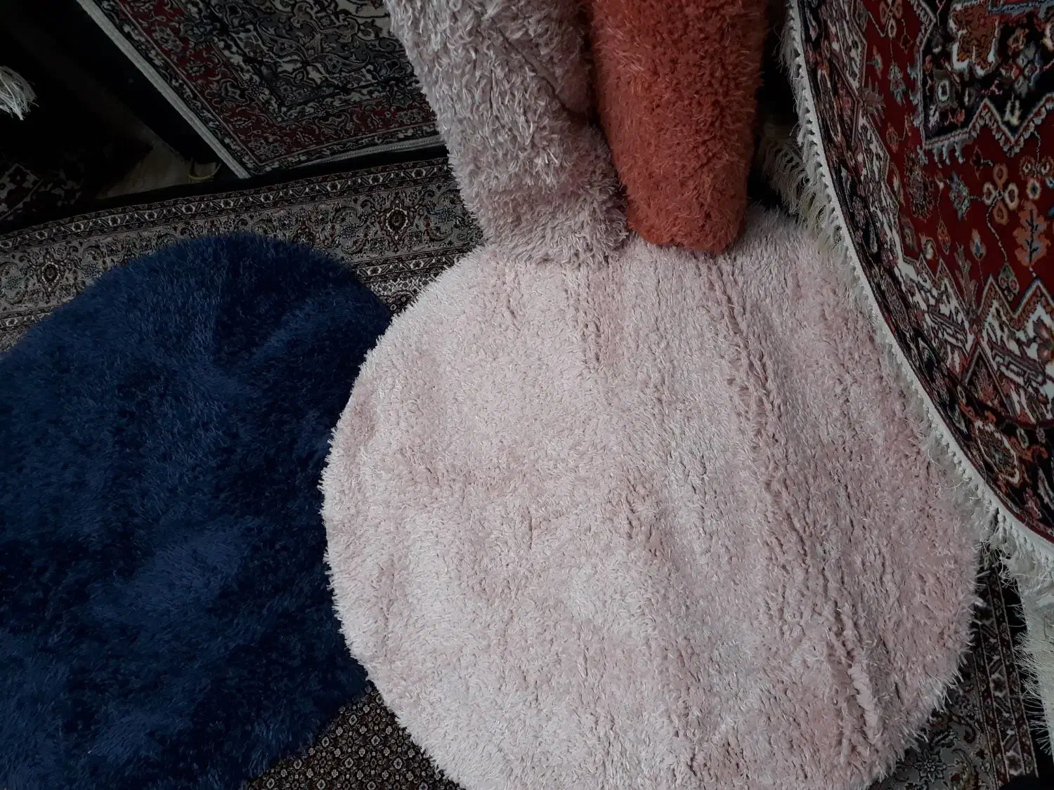 فرش اتاق فرش شقی ترکیه فرش دایره ۱×۱ سایز|فرش|تبریز, |دیوار