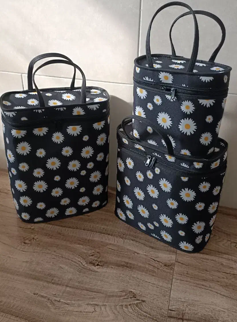 کادوی روز مادر/ساک ۴تکه بقیمت۳تکه|کیف، کفش، کمربند|زنجان, |دیوار