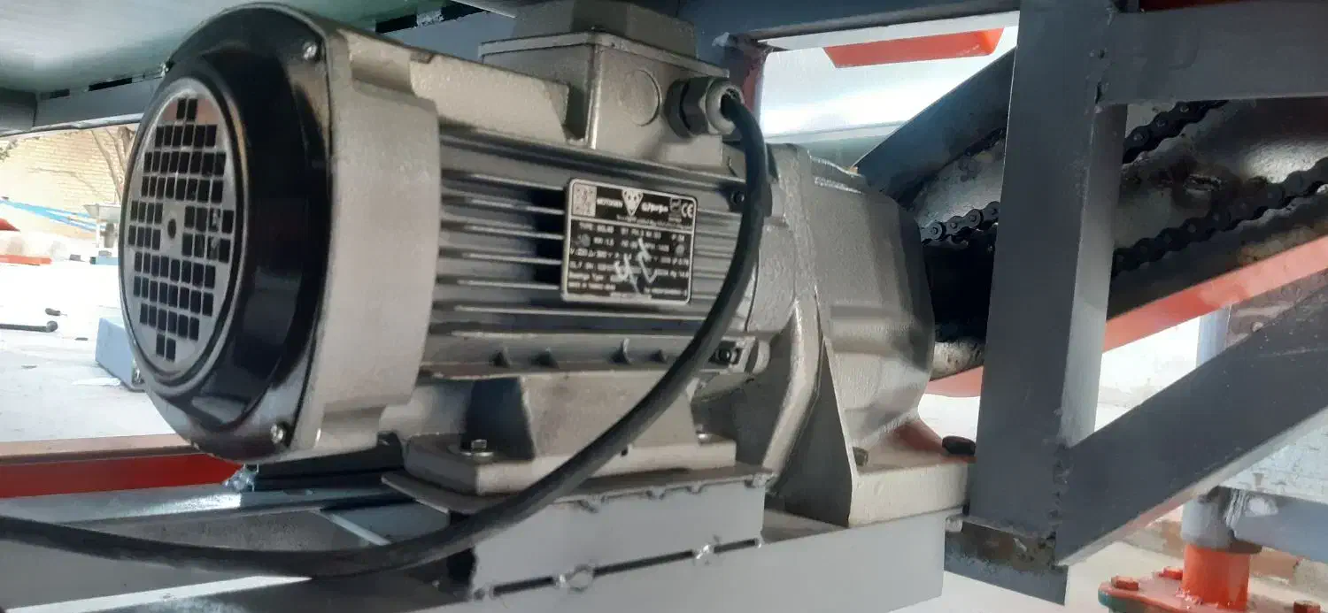 نوار نقاله سورت انجیر|ماشین‌آلات صنعتی|استهبان, |دیوار