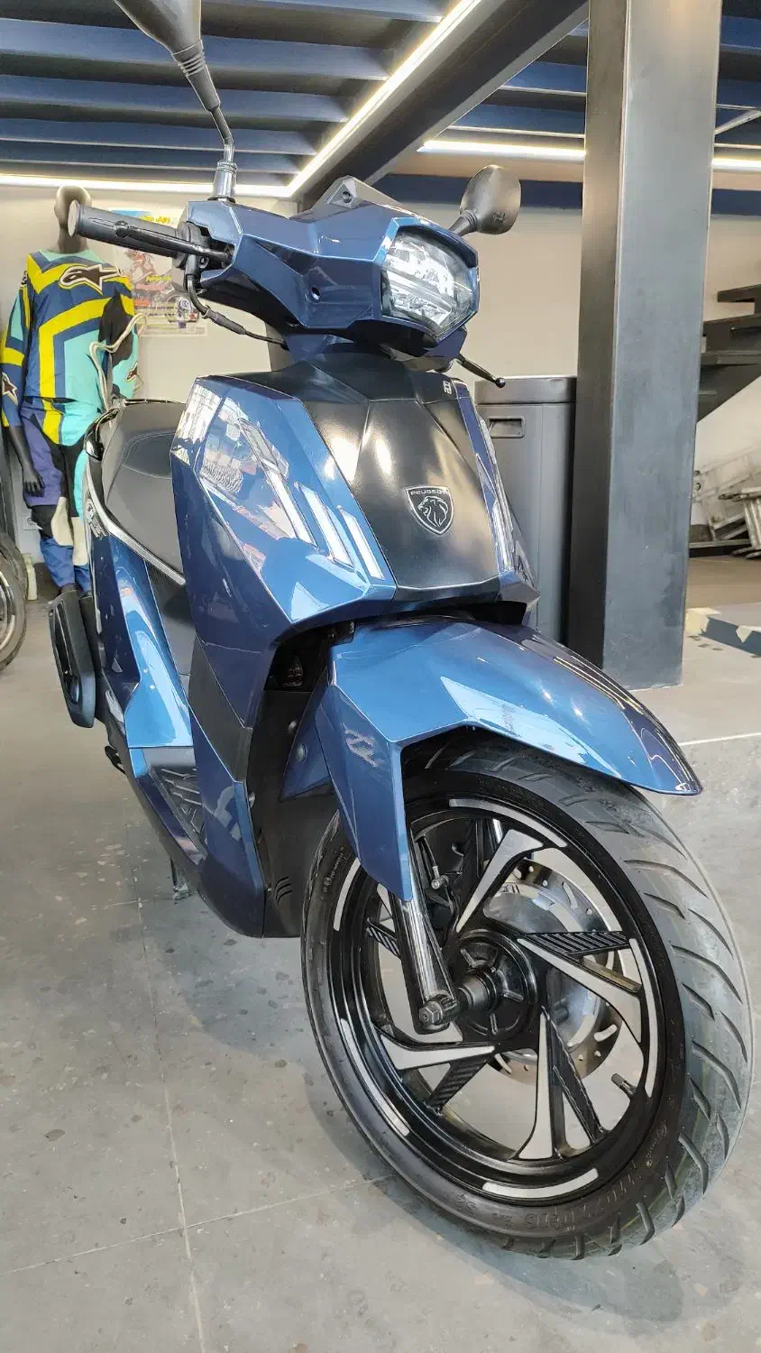 Peugeot tweet 200پژو توییت ۲۰۰|موتورسیکلت|تهران, سهروردی|دیوار