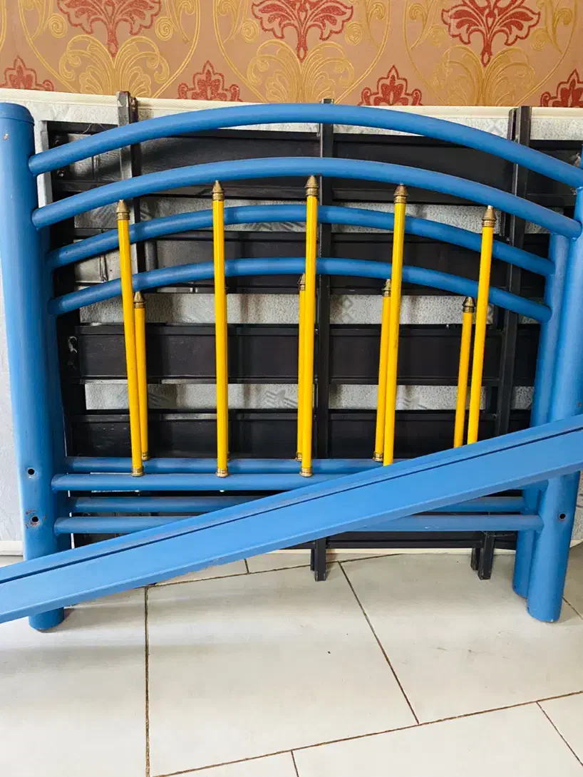 تشک به همراه تخت فلزی|تخت و سرویس خواب|بابل, |دیوار