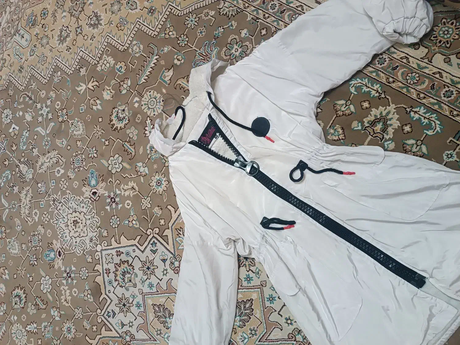 کافشن سفیدمناسب38/44|لباس|بروجرد, |دیوار