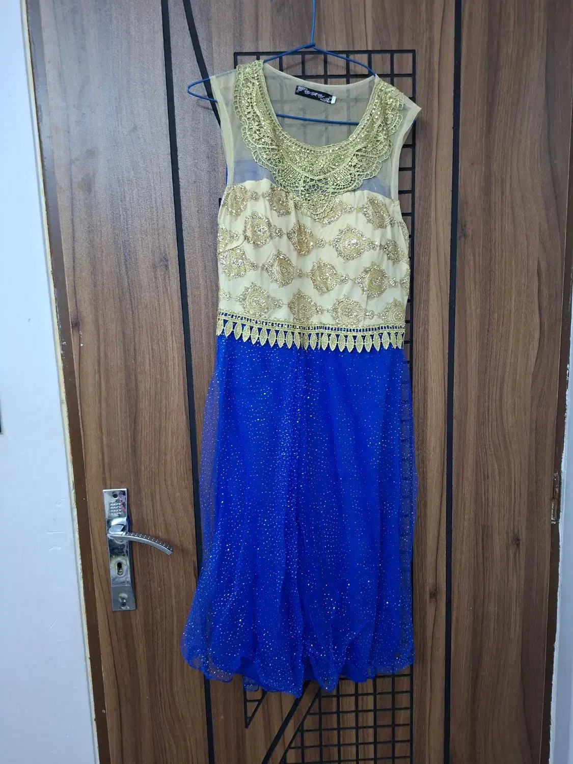 پیراهن|حراج|قم, هفت تیر|دیوار