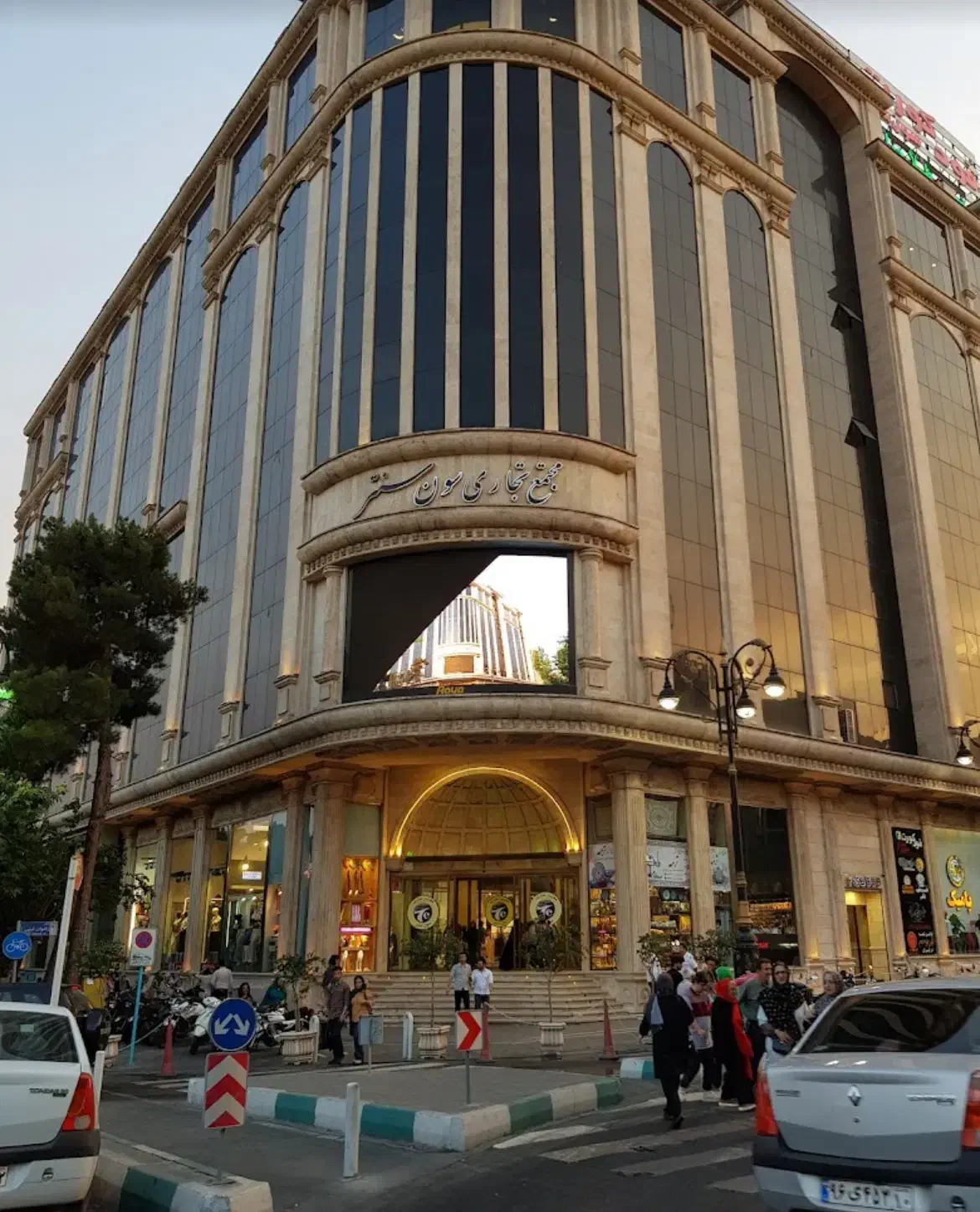 فروش مغازه تجاری سون سنتر|فروش مغازه و غرفه|تهران, هفت حوض|دیوار