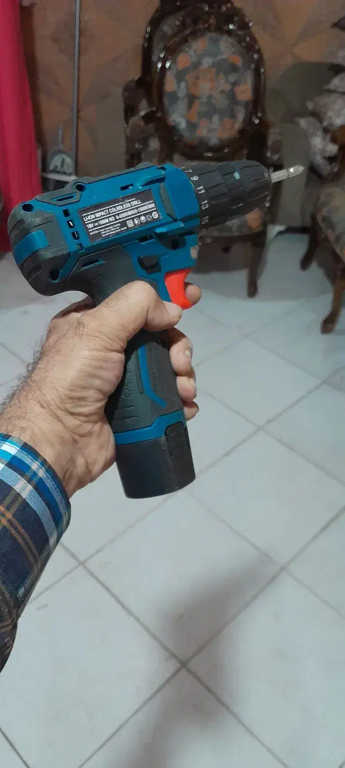 دلر شارژی باس ۱۸ ولت  تک باطری نو ۹۰۰|ابزارآلات|هشتگرد, شهرک راه آهن|دیوار