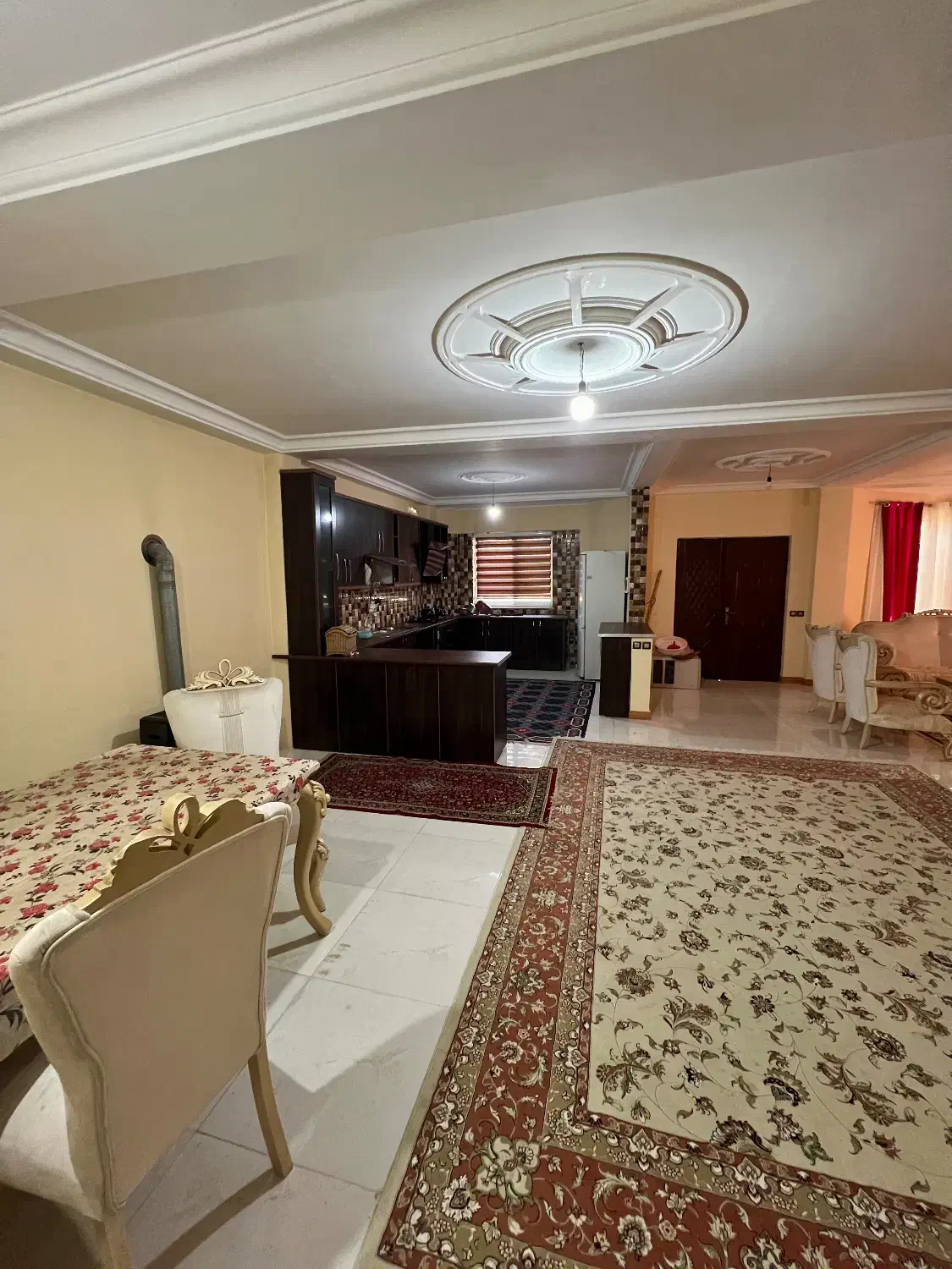 اجاره شبانه ویلا باغ جنگلی|اجارهٔ کوتاه‌مدت ویلا و باغ|چالوس, |دیوار