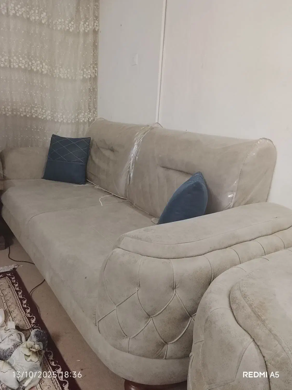 مبل|مبلمان خانگی و میز عسلی|فولادشهر, B5|دیوار
