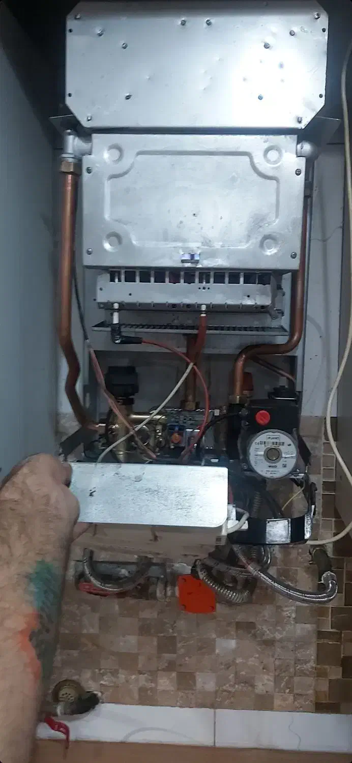 تعمیر نصب پکیج آبگرمکن پمپ آب هواساز بخاری|خدمات پیشه و مهارت|مشهد, گلبرگ شمالی|دیوار