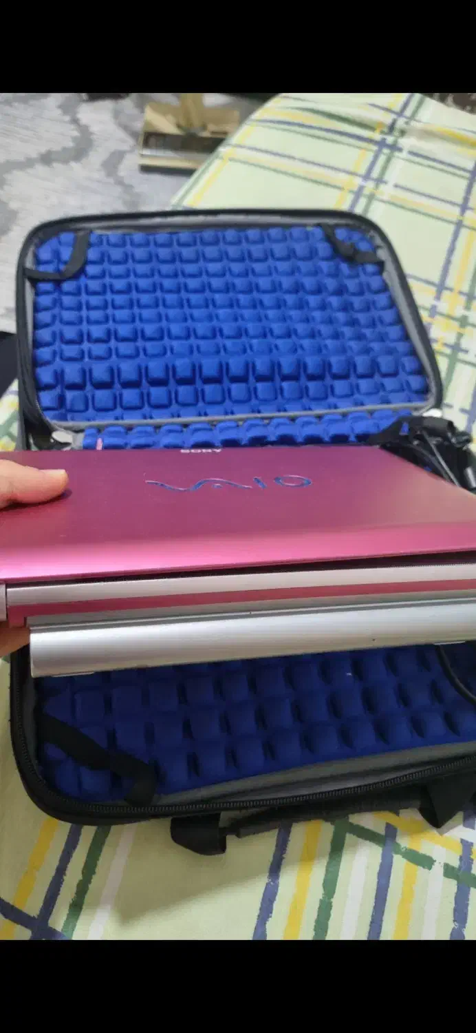 لپ‌تاپ Sony VAIO PCG-21212M صورتی|رایانه همراه|رشت, گلزاران|دیوار