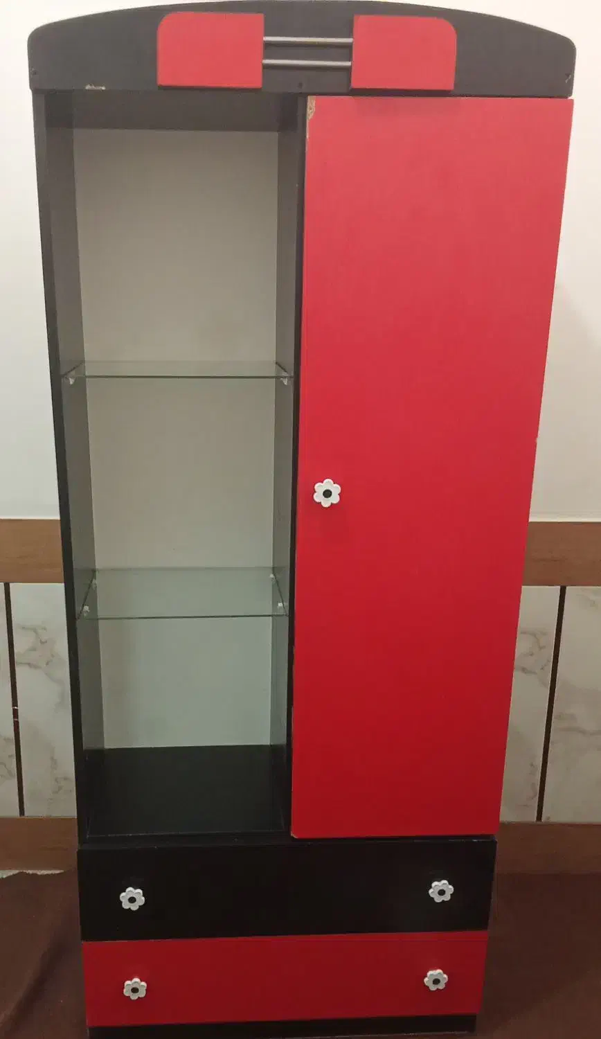 کمدوتخت کودک تمیز|تخت و سرویس خواب|بروجن, |دیوار