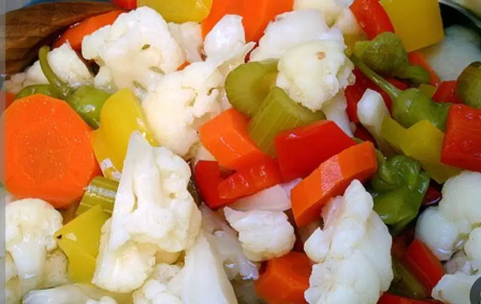 ترشیجات خانگی گلستان|خوردنی و آشامیدنی|کاشان, عربها|دیوار