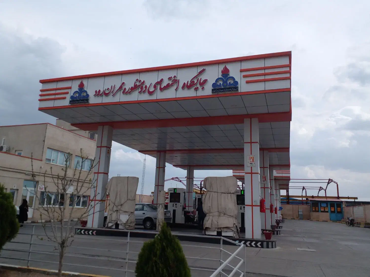 کارگر پمپ بنزین|استخدام صنعتی، فنی، مهندسی|تبریز, |دیوار