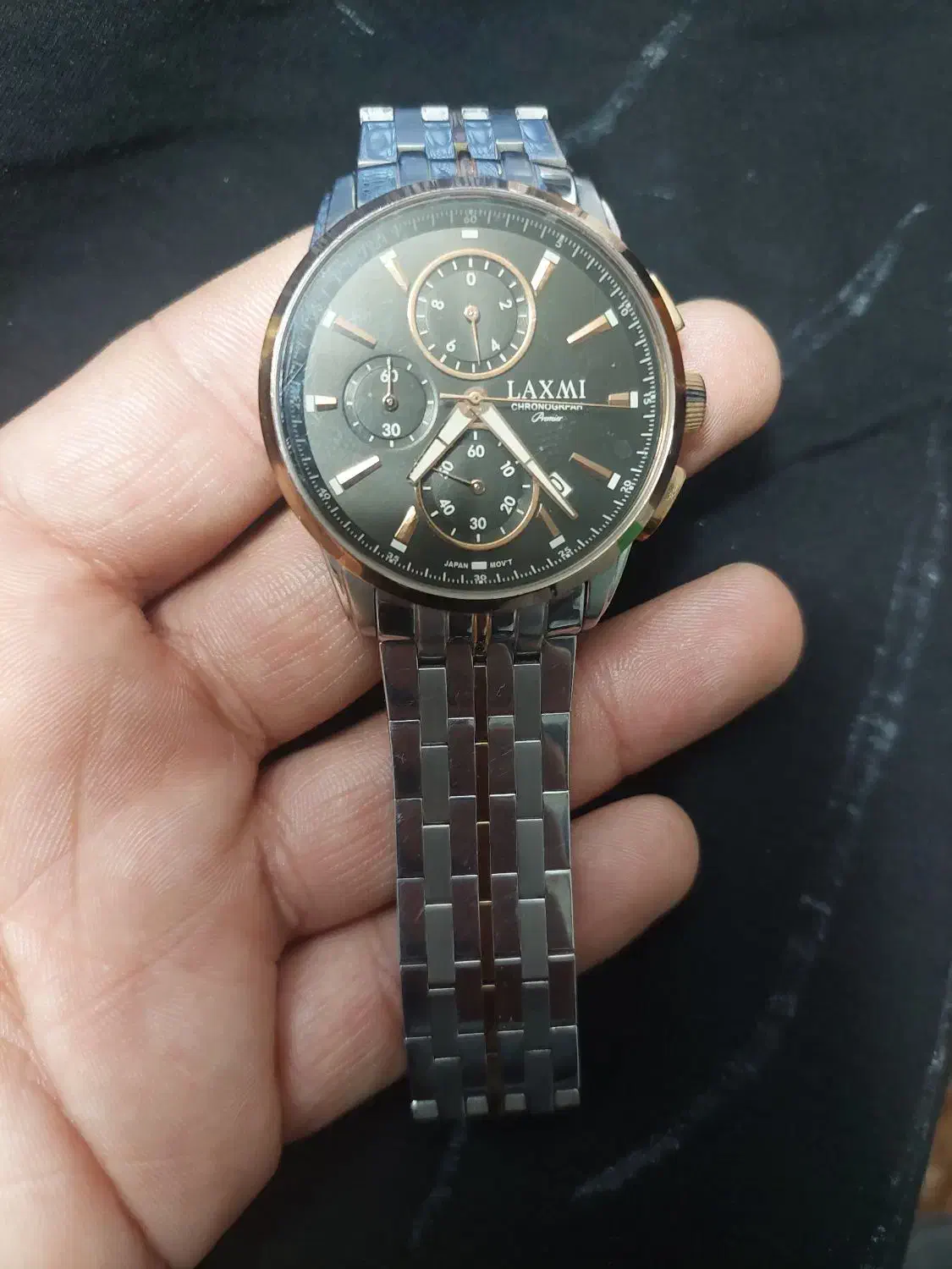 ساعت در حد نو|ساعت|سبزوار, قاضی زاد|دیوار