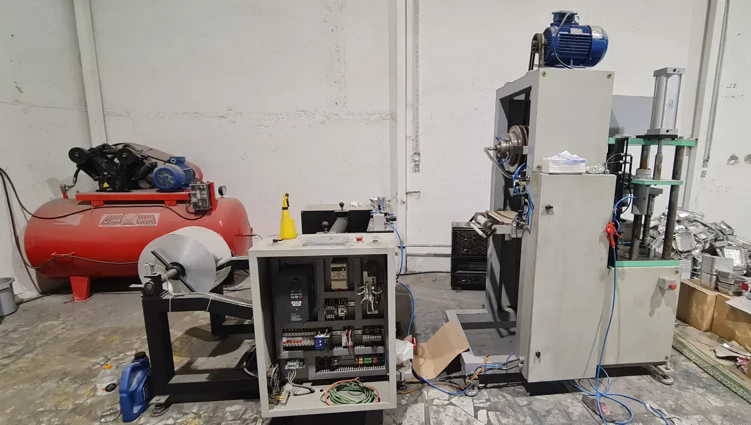 دستگاه تولید ظروف یکبار مصرف آلمینیومی با قالب 105|ماشین‌آلات صنعتی|بابل, |دیوار