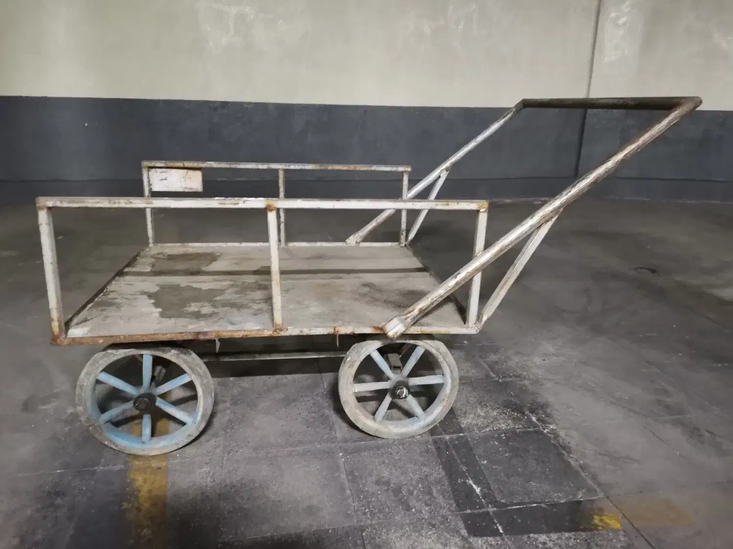 گاری 4 چرخ|ابزارآلات|تهران, جوانمردان (اندیشه)|دیوار