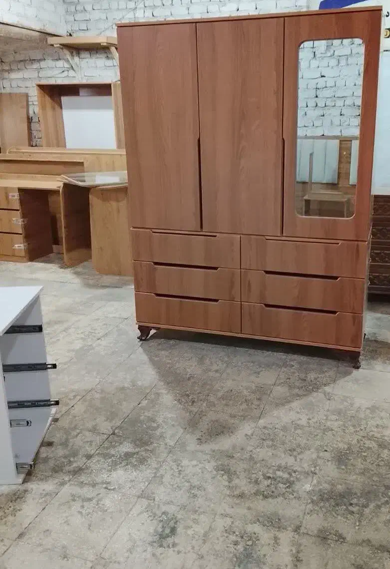 کمد|جاکفشی، کمد، دراور|ساوه, |دیوار