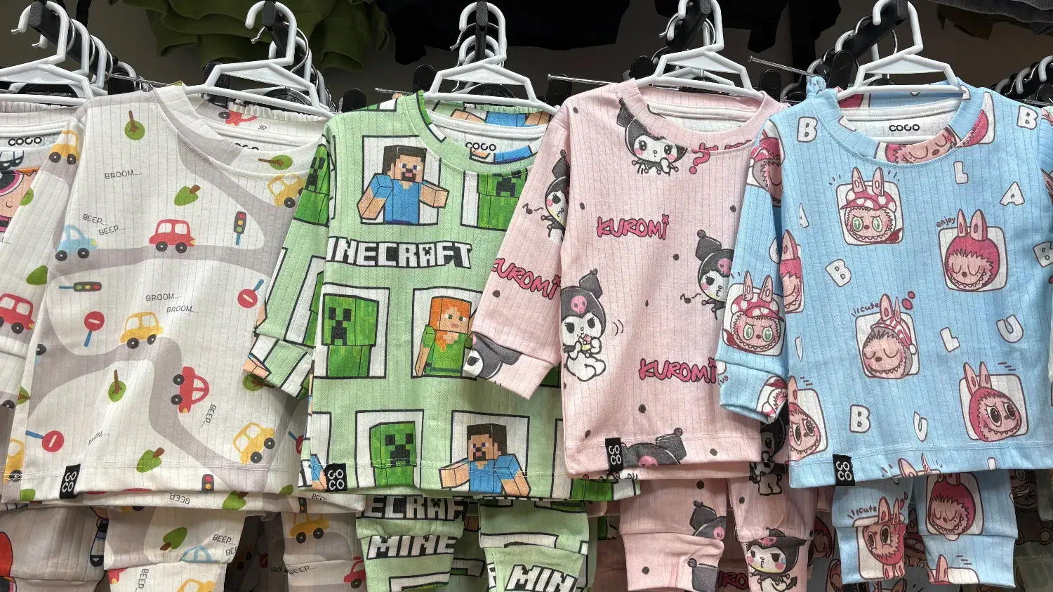 ست راحتی خونگی بچگانه|کفش و لباس بچه|یزد, |دیوار