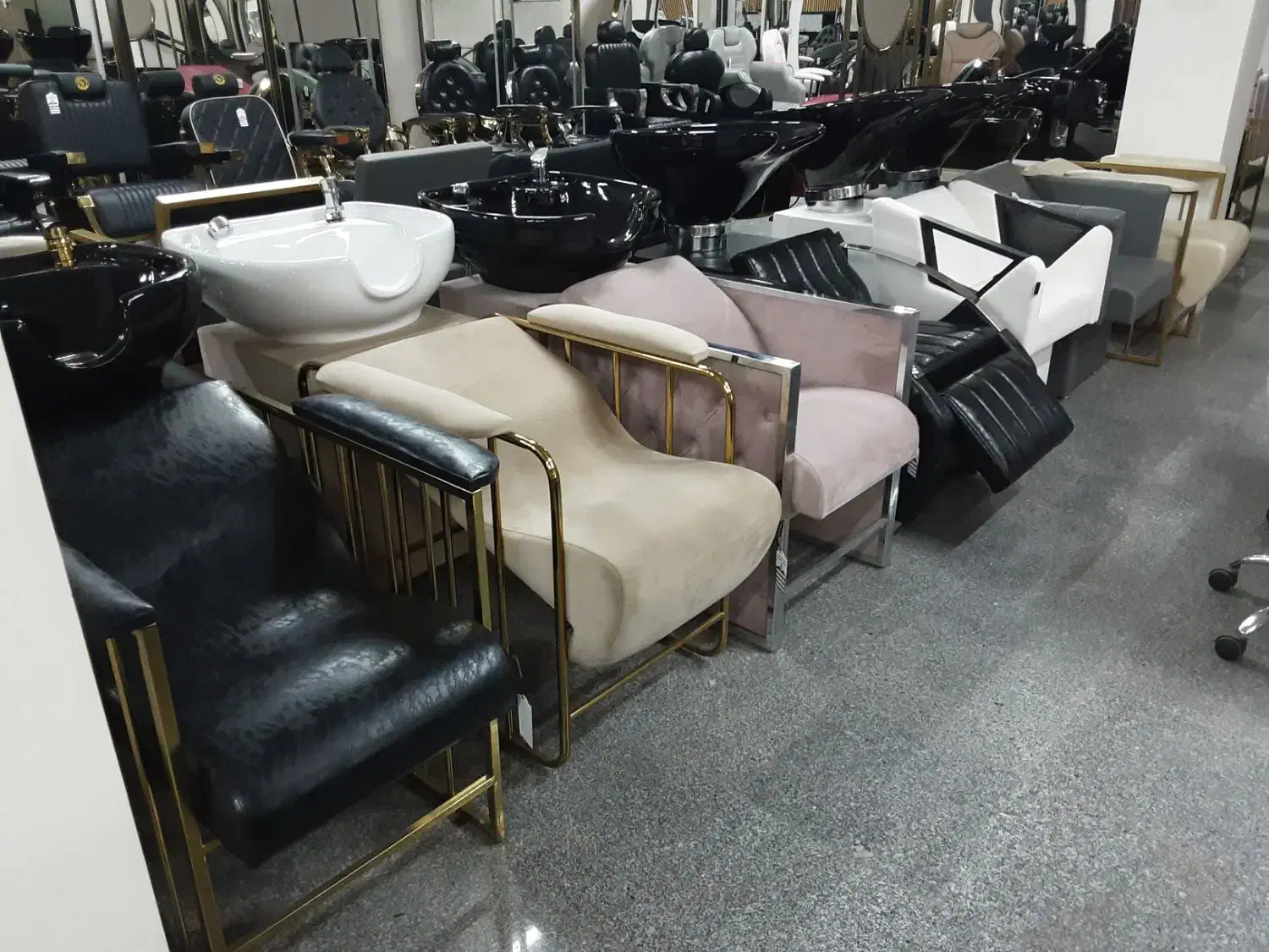 سرشور آرایشگاهی|آرایشگاه و سالنهای زیبایی|تهران, شهرک شریفی|دیوار