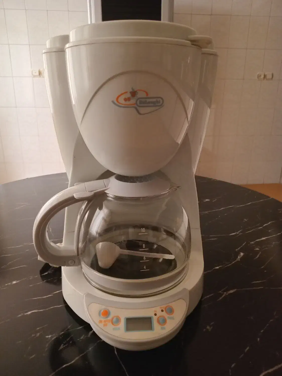 قهوه ساز|سماور، چای‌ساز، قهوه‌ساز|اصفهان, فرودگاه|دیوار