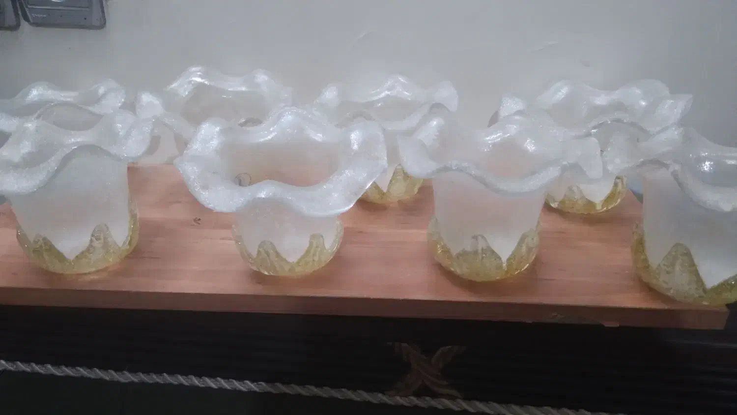 تعدادی حباب لوستر سالم سالم به قیمت مناسب|لوستر و چراغ آویز|کرج, کرج نو|دیوار