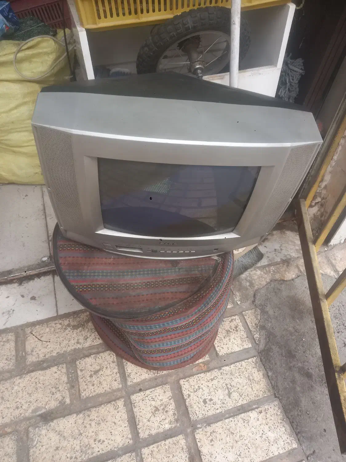 یکجفت باند|سیستم صوتی خانگی|کرج, حصارک بالا|دیوار