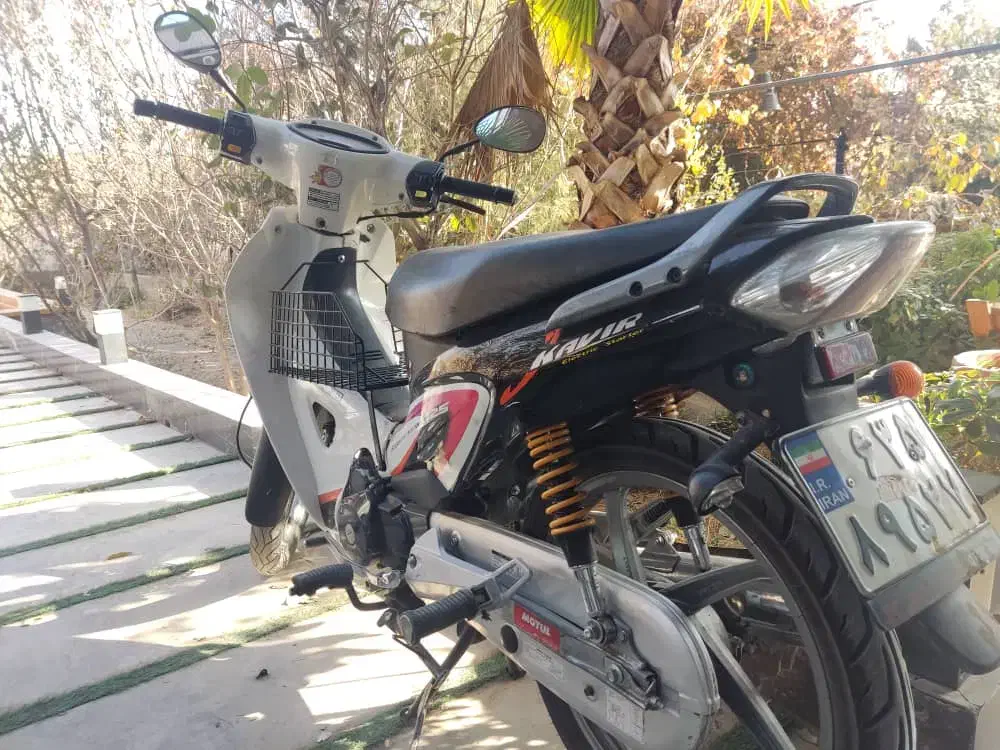 موتور کویر 125 بی‌کلاج 1401|موتورسیکلت|اصفهان, بوستان ناژوان|دیوار