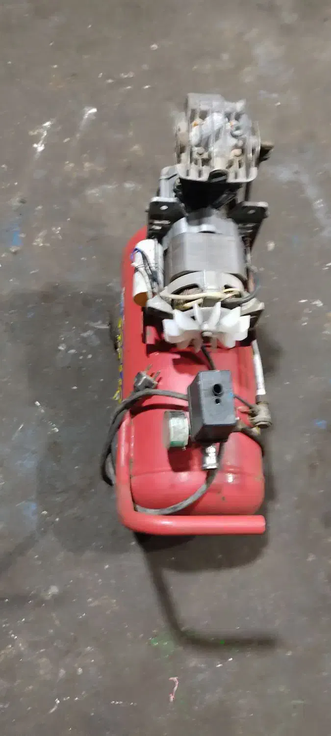 پمپ باد  50و25 روغنی وسایلنت|ماشین‌آلات صنعتی|مشهد, رده|دیوار