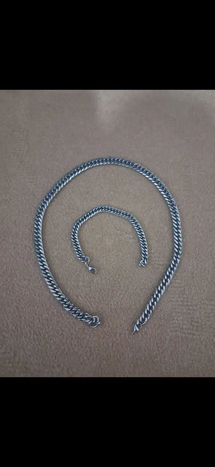 گردنبند|جواهرات|فاروج, |دیوار