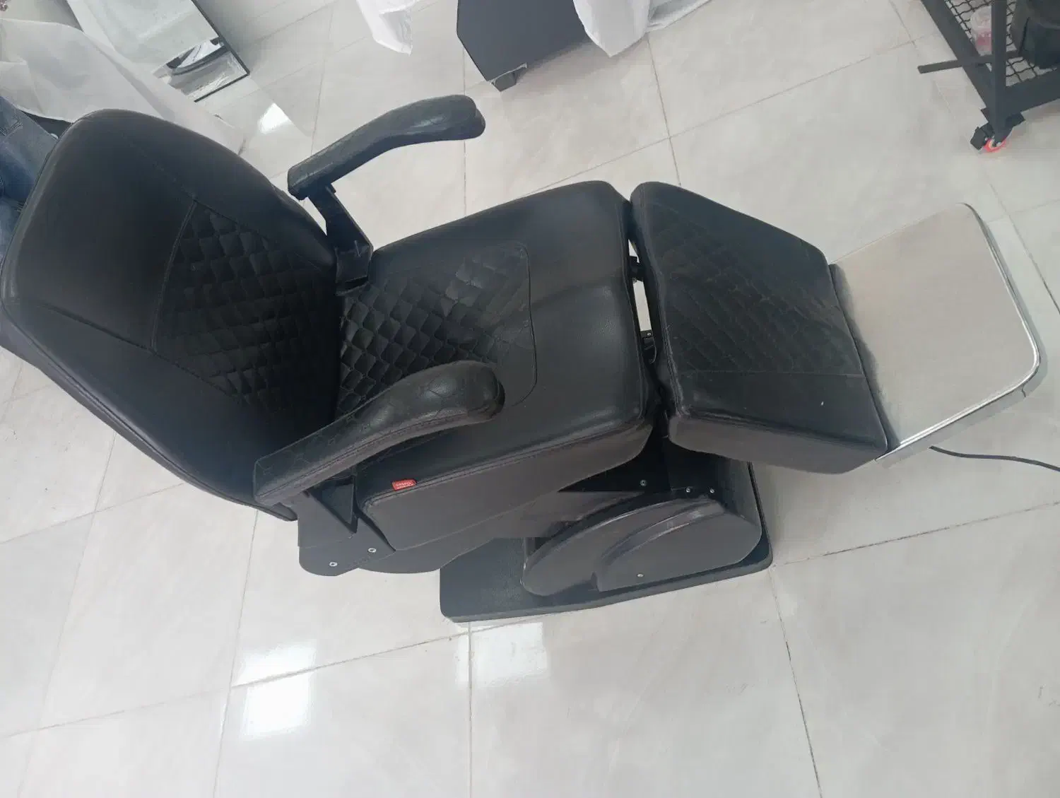 صندلی برقی پرشین کلاسیک|آرایشگاه و سالنهای زیبایی|دیواندره, |دیوار