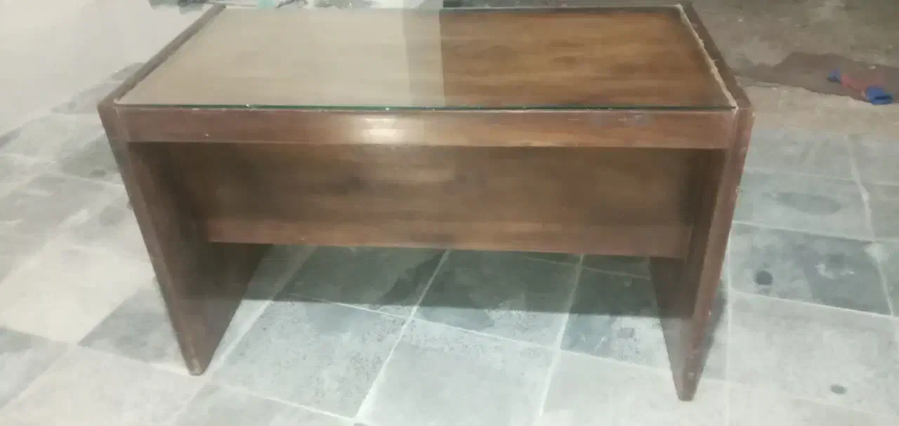 میز تحریر یامیز کار|میز تحریر و کامپیوتر|برخوار, |دیوار