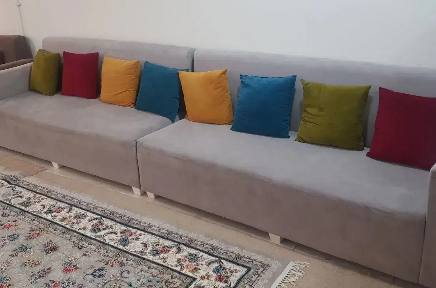 فروش مبل و قالی|مبلمان خانگی و میز عسلی|دوگنبدان, |دیوار
