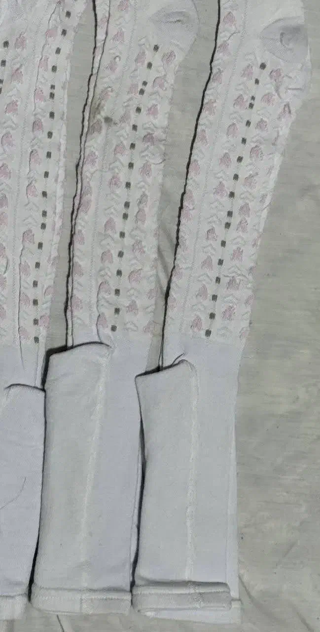 جوراب شلواری|لباس|کرج, کلاک نو|دیوار