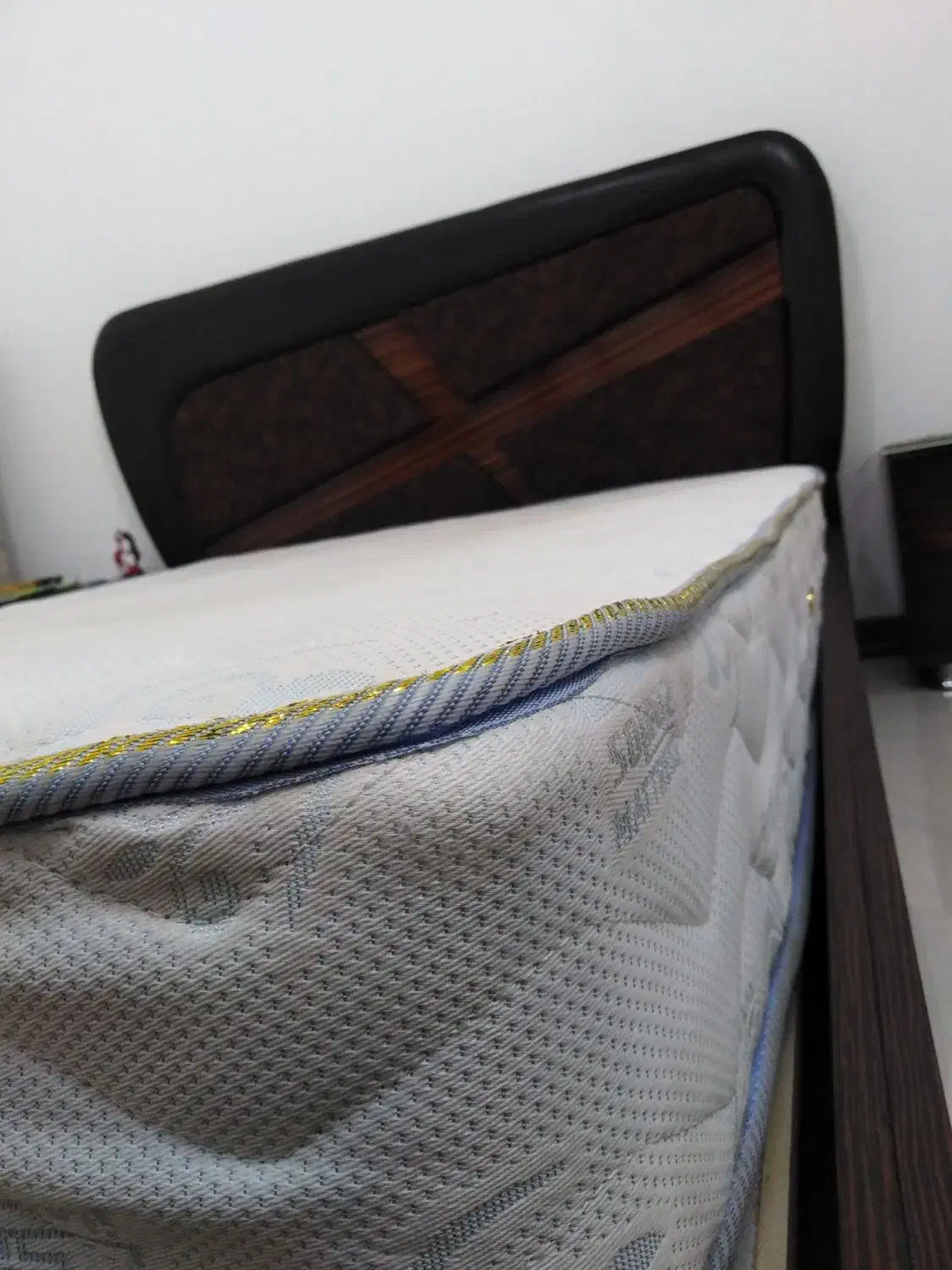 تشک طبی فنری|تشک تختخواب|قم, باغ کرباسی|دیوار