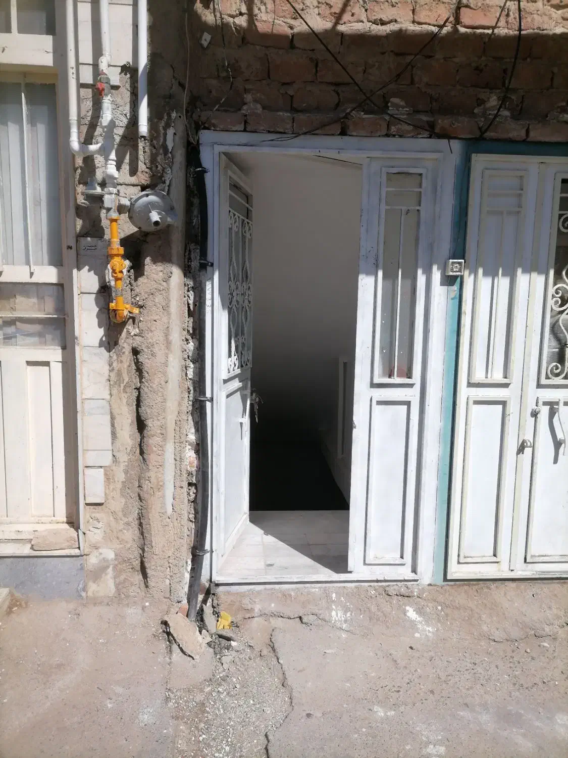 زیر زمین تجاری توحید|اجارهٔ مغازه و غرفه|بیرجند, |دیوار