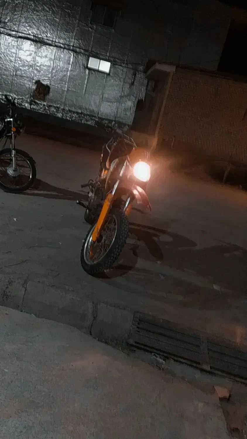 موتور رادیسون گلد200|موتورسیکلت|جلین, |دیوار