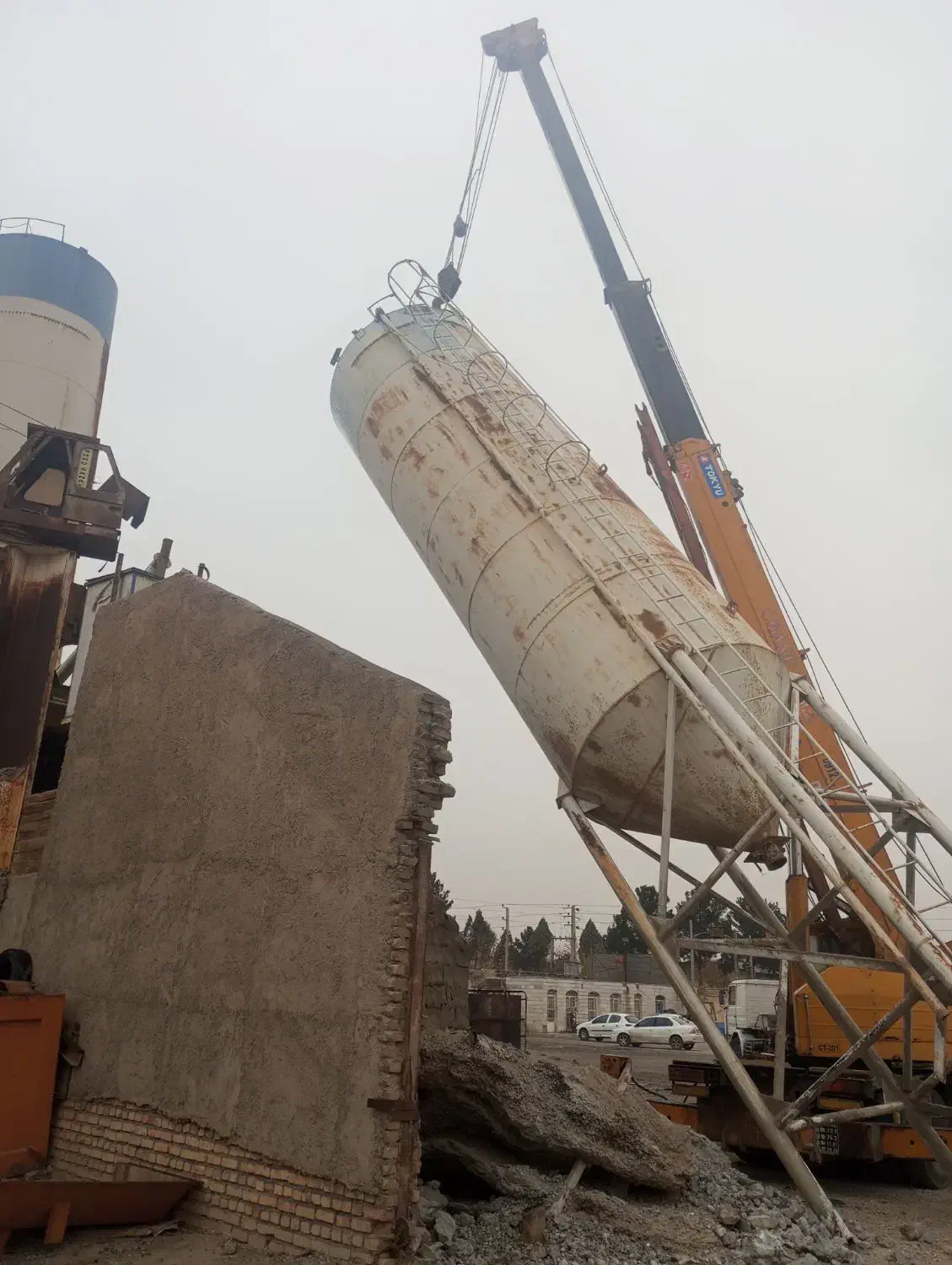 خریدوفروش سیلو سیمان مخازن سیلوی سیمان|مصالح و تجهیزات ساختمان|رباطکریم, رباطکریم|دیوار