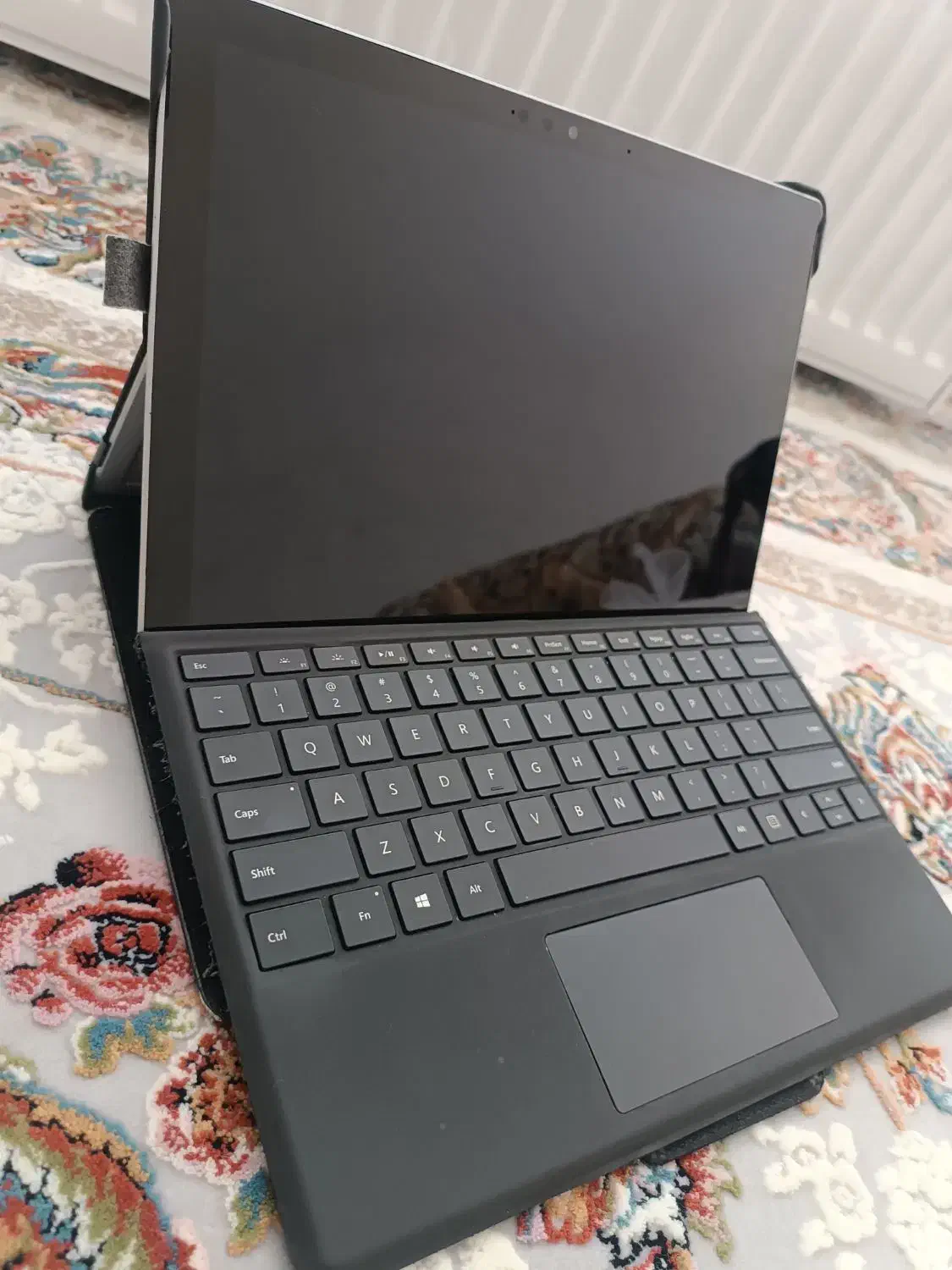 سرفیس|رایانه همراه|قم, ارم|دیوار