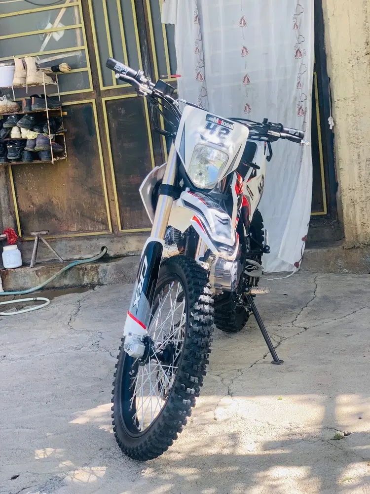 crx ۳۰۰ ۲۰۲۵|موتورسیکلت|بانه, |دیوار