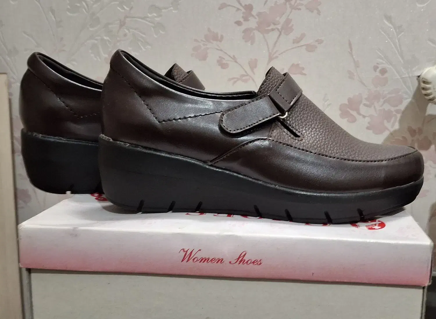 کفش وکتونی نو هدیه روز مادر|کیف، کفش، کمربند|قم, زنبیل آباد|دیوار