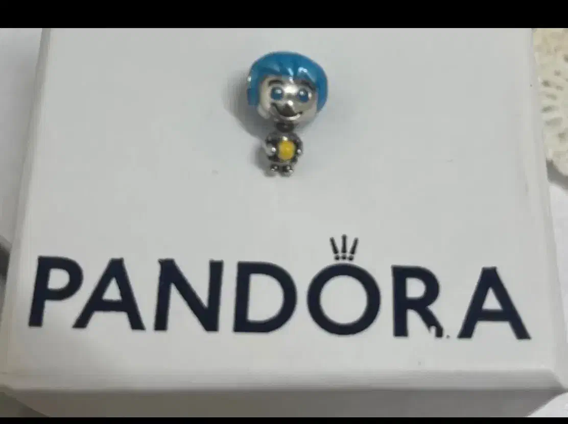 پلاک نقره یا چارم شادی برند پاندورا|جواهرات|یزد, |دیوار