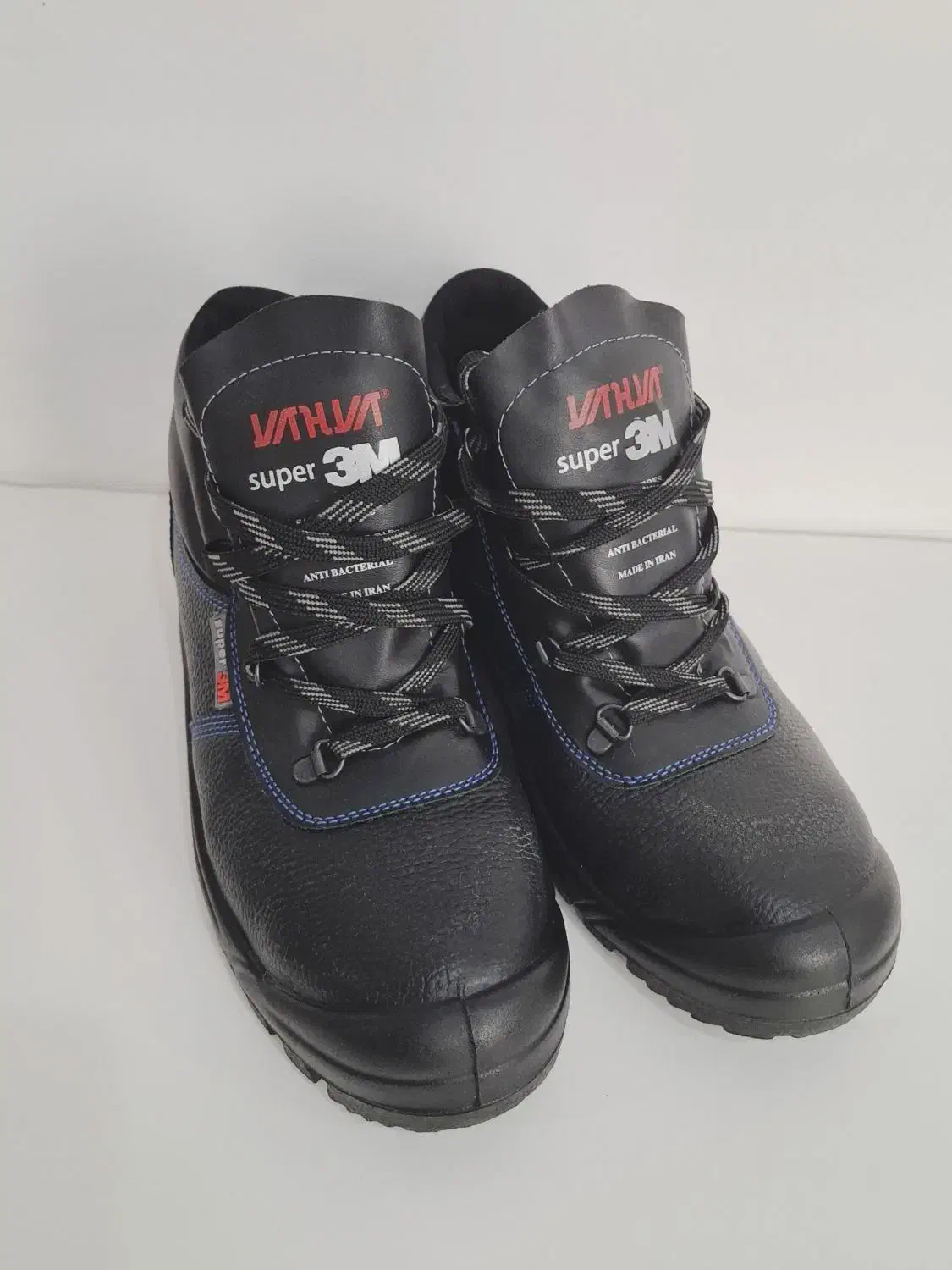 کفش ایمنی کار|کیف، کفش، کمربند|ازنا, |دیوار