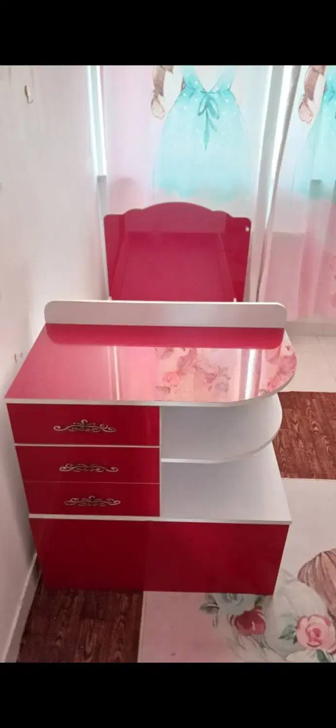 تخت کودک و نوجوان|تخت و سرویس خواب|تبریز, |دیوار