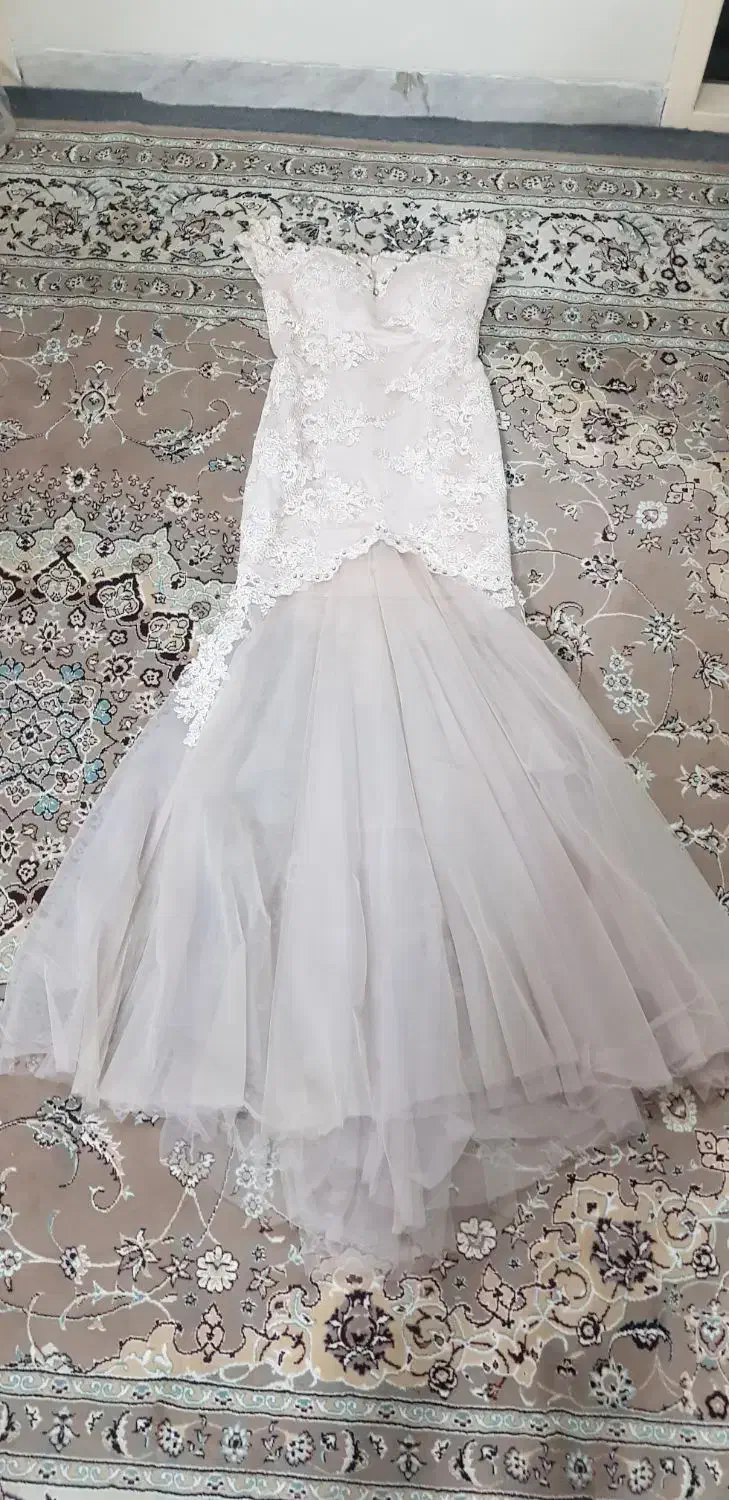 لباس مجلسی|لباس|کاشان, امیرکبیر|دیوار